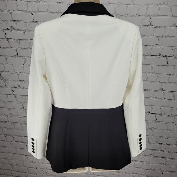 NWT Bebe Black & White Woven Twill Colorblock Notch Stretch Jacket Blazer Size 2 - Picture 2 of 16